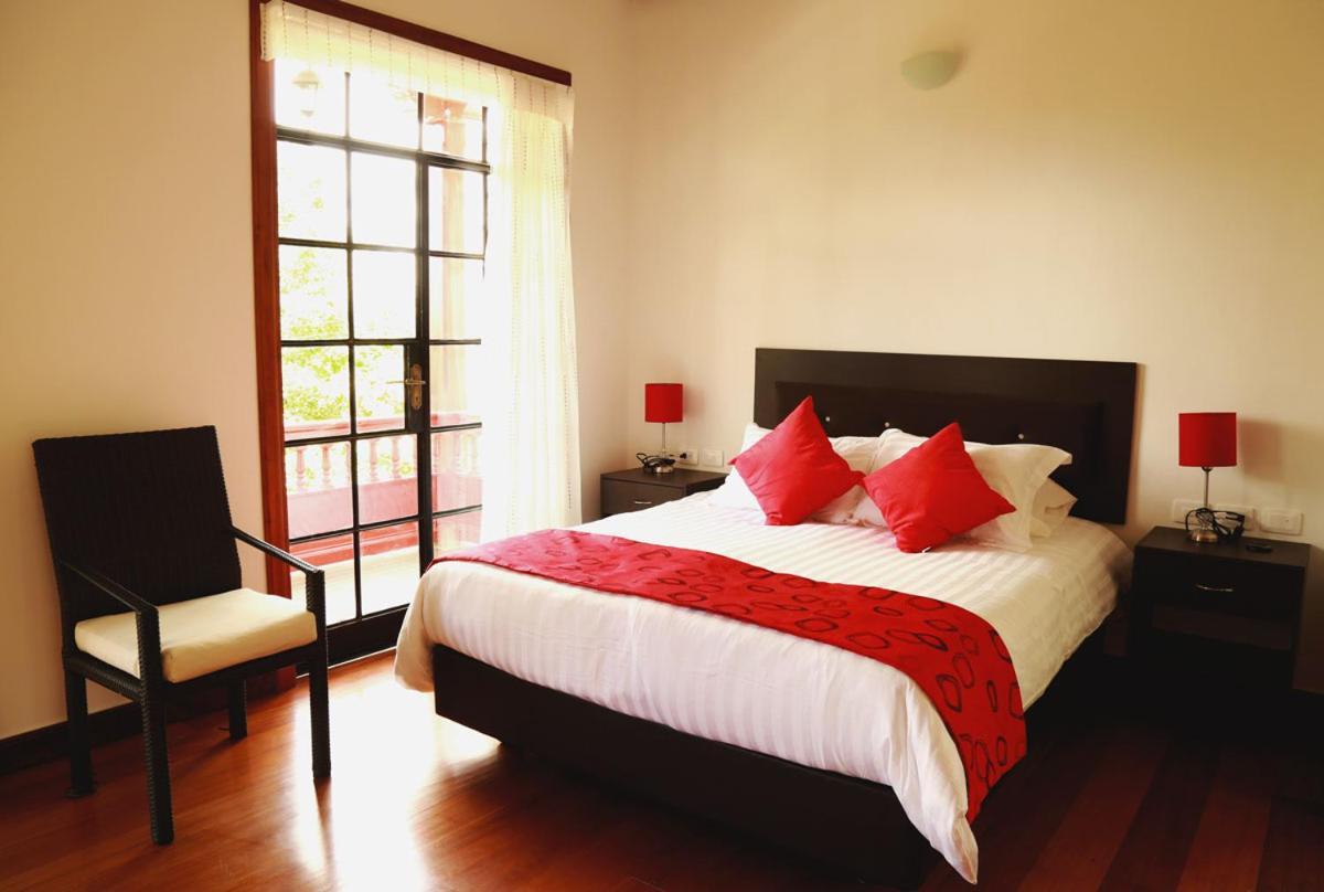 Hotel Boutique El Libertador Zipaquirá Екстериор снимка