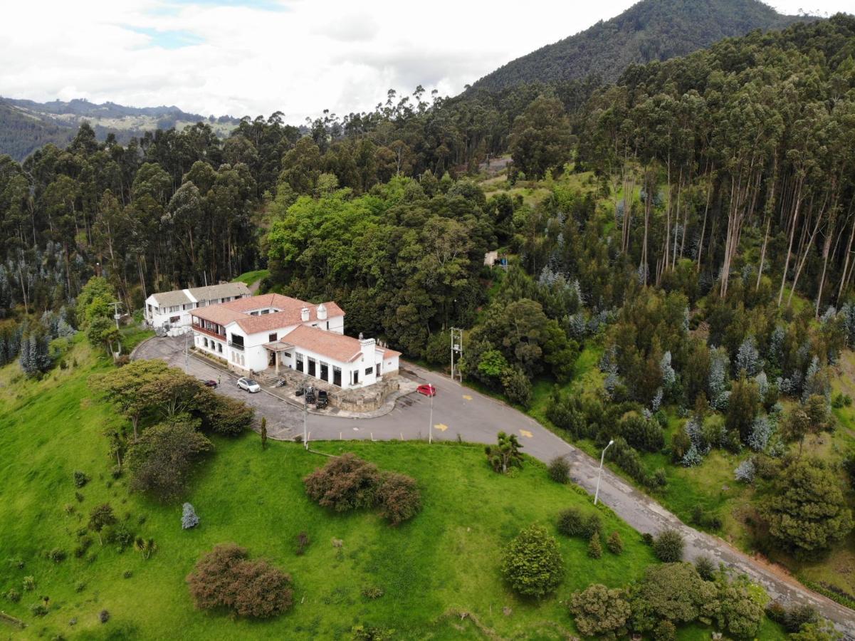 Hotel Boutique El Libertador Zipaquirá Екстериор снимка